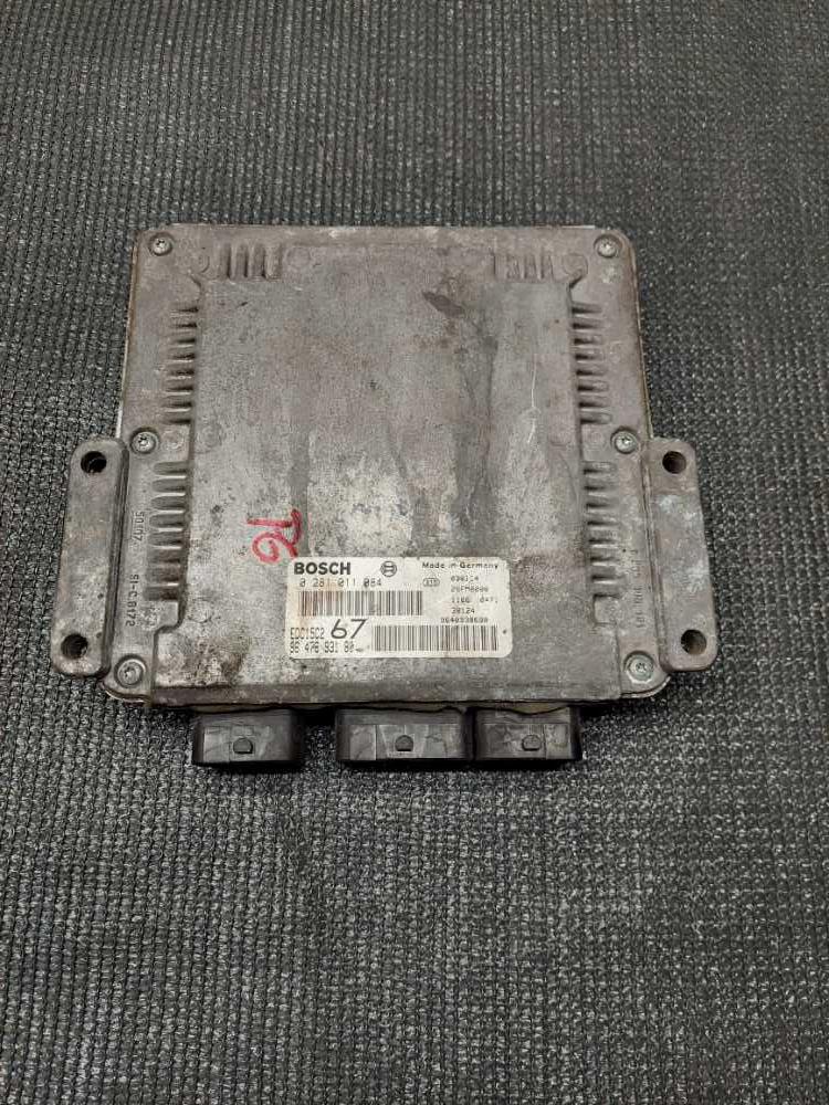 Řídící jednotka motoru 2.2 HDI 94 kW 4HW 0281011084 EDC15C267 9647693180 Citroen Peugeot