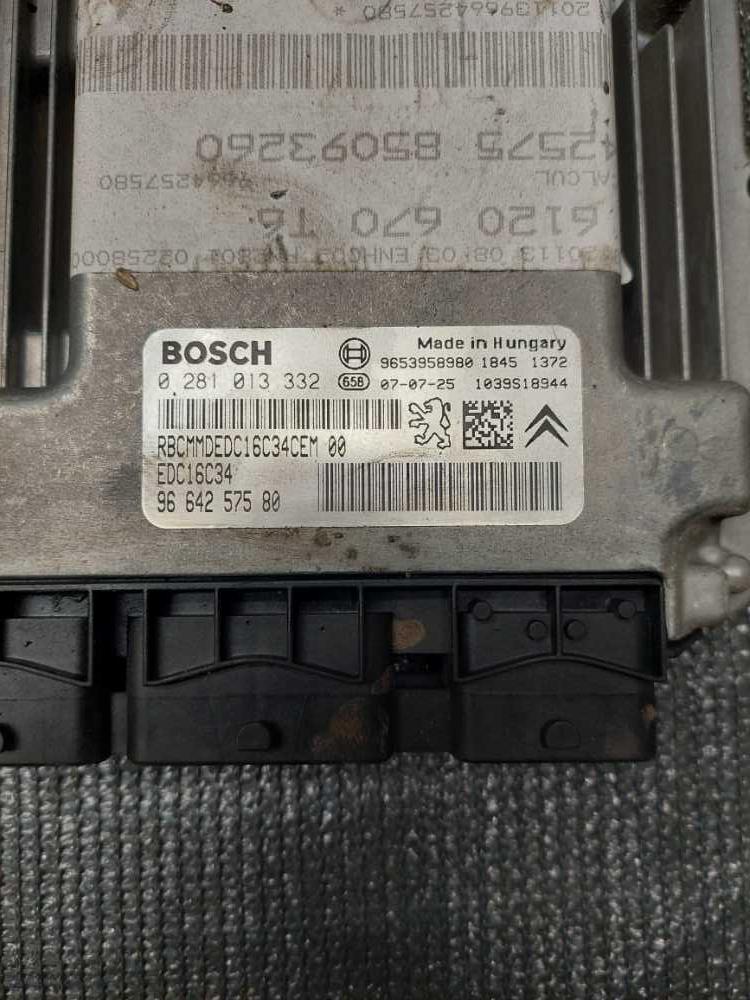 Řídící jednotka motoru 1.6 HDI 80 kW 9HZ 0281013332 EDC16C34 9664257480 Citroen Peugeot