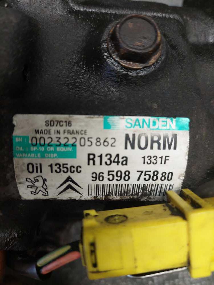 Kompresor klimatizace Citroen Berlingo C4 Picasso / Peugeot Partner od 2008 1.6HDI 1331F 9659875880 SD7C16