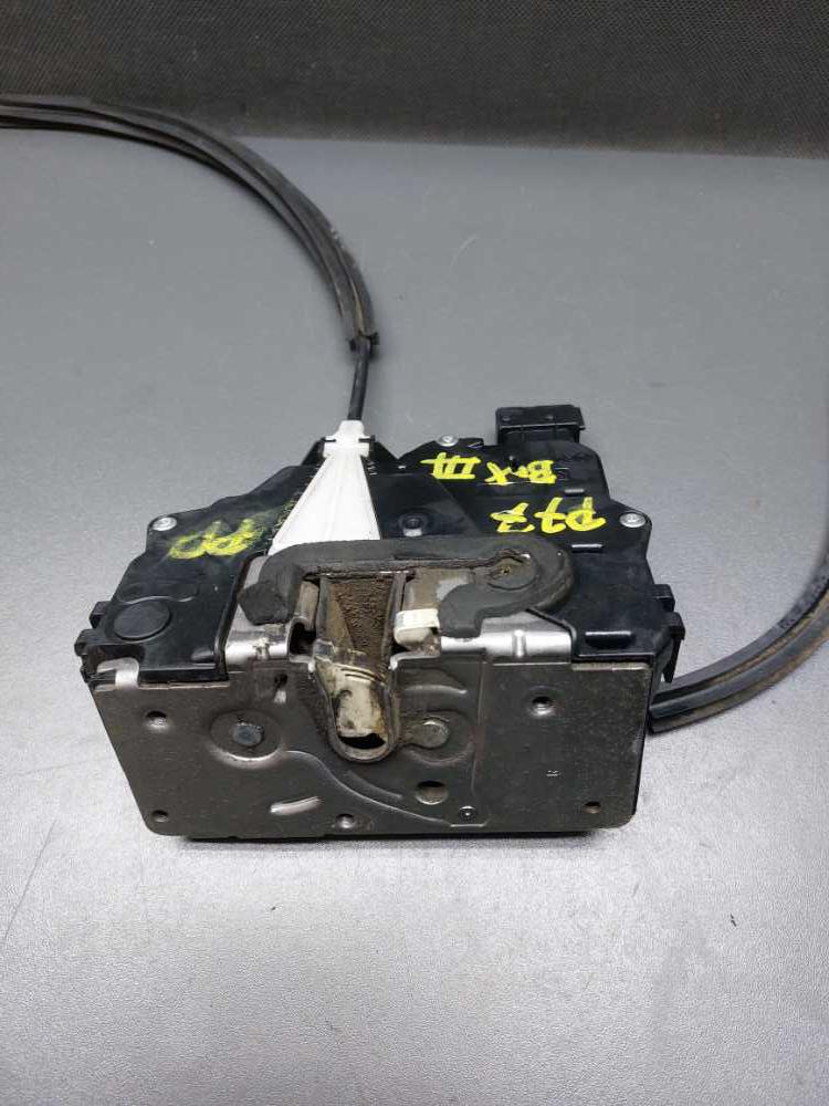 Zámek dveří pravý přední Peugeot Boxer Citroen Jumper Fiat Ducato III od 2006 1350147080 977713-100 6 pinů