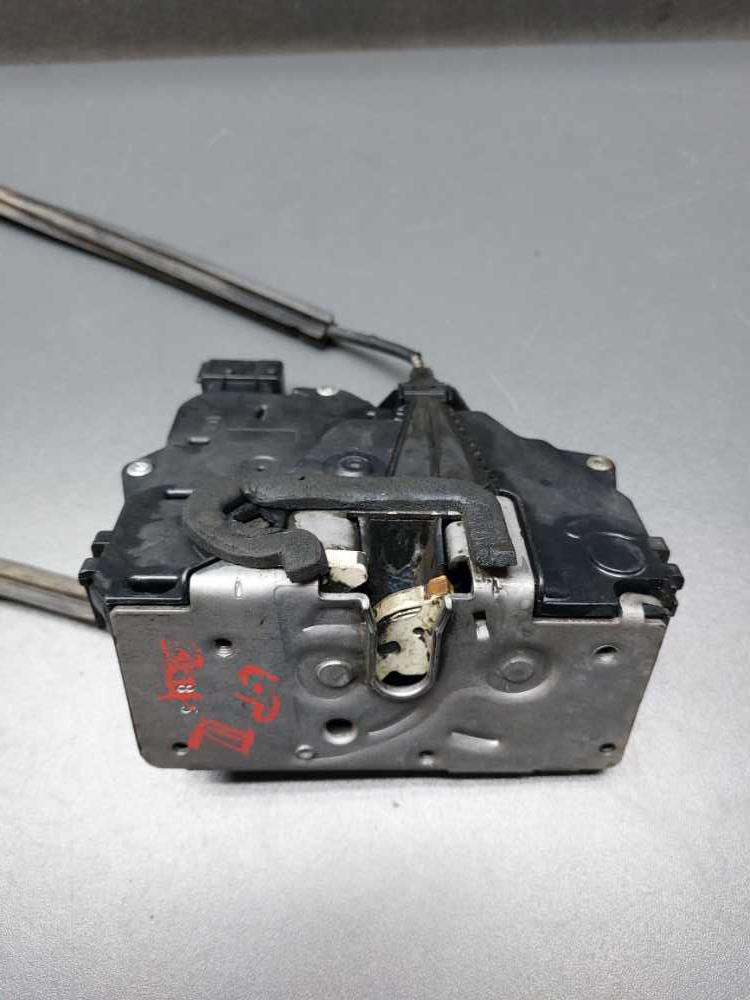 Zámek dveří levý přední Peugeot Boxer Citroen Jumper Fiat Ducato III od 2006 1350150080 977714-100 6 pinů