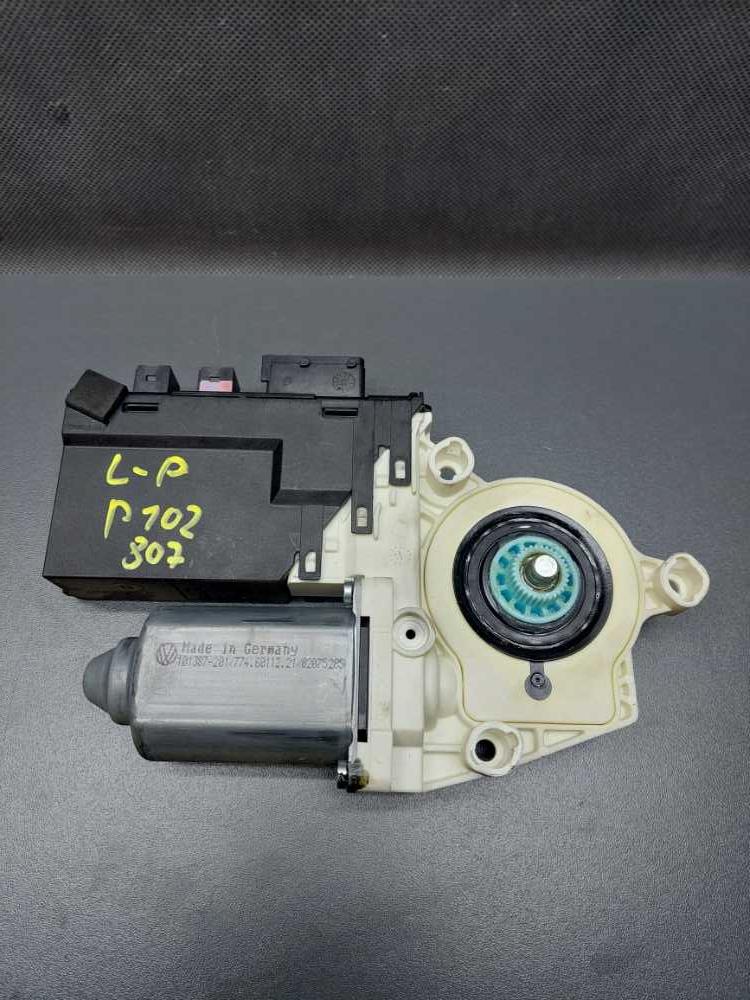 Motorek stahování okna levý přední Peugeot 807 Citroen C8 Lancia Phedra Fiat Ulysse 1400208480 991712-205