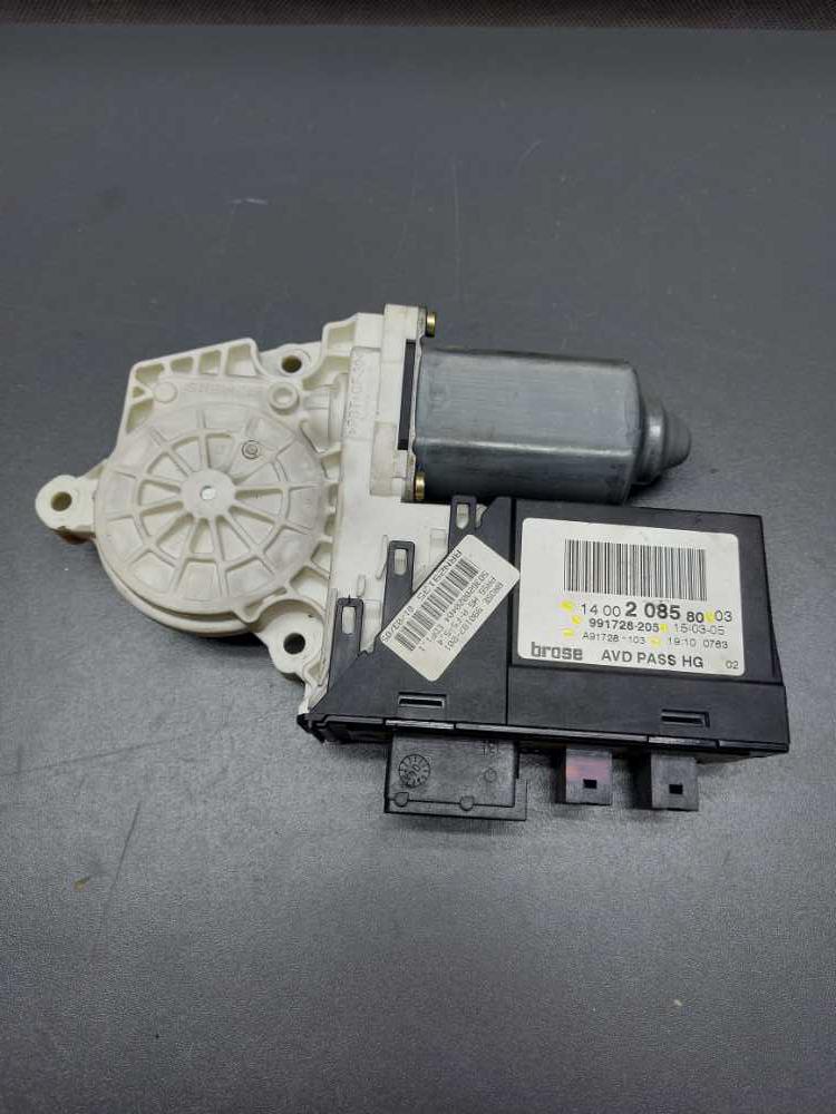 Motorek stahování okna pravý přední Peugeot 807 Citroen C8 Pherda Ulysse 1400208580 991728-205 A91728-103