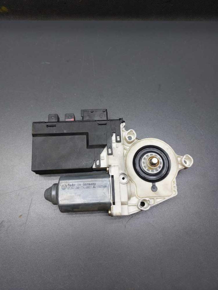 Motorek stahování okna levý přední Peugeot 807 Citroen C8 Phedra Ulysse 1400208680 991729-205 A91729-103