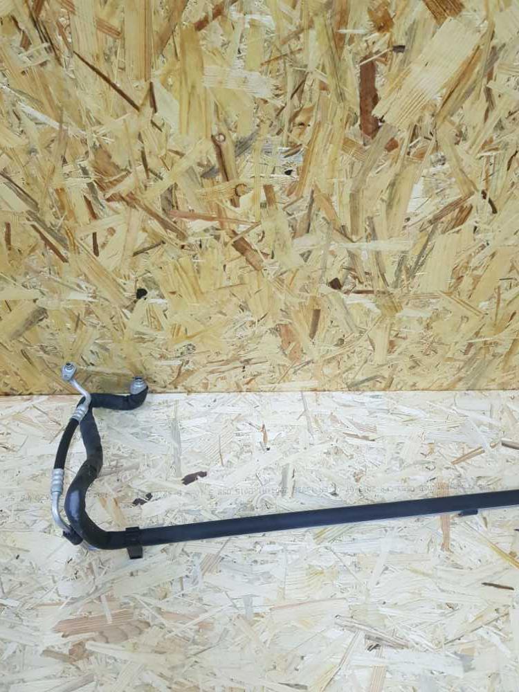 Trubka klimatizace zadní Peugeot Expert Citroen Jumpy Fiat Scudo od 2006 1400961480 krátká verze