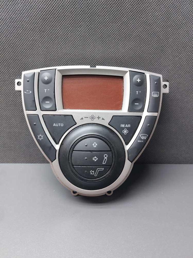 Ovládání topení Peugeot 807 Citroen C8 Lancia Phedra Fiat Ulysse 14011592ZD A83014100F011500074