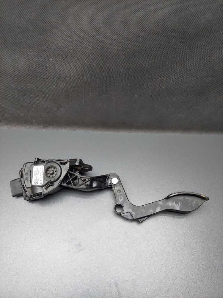 Plynový pedál Peugeot Expert Fiat Scudo Citroen Jumpy od 2006 1401280480 6PV009949-08