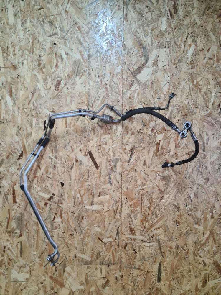 Trubka klimatizace Peugeot 807 Citroen C8 Lancia Phedra Fiat Ulysse 2.2i 116 kW 3FZ 1488529080 1489788080