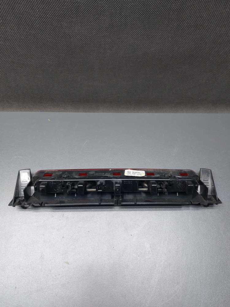 Třetí brzdové světlo Peugeot Expert Citroen Jumpy Fiat Scudo II od 2006 / Peugeot 807 Citroen C8 výklopné dveře 1489380080