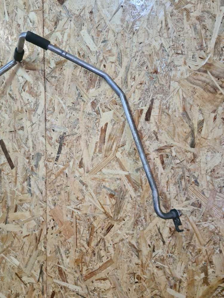 Trubka klimatizace Peugeot 807 Citroen C8 Fiat Ulysse Lancia Phedra 2.2 HDI 94 kW 4HW 1489864080