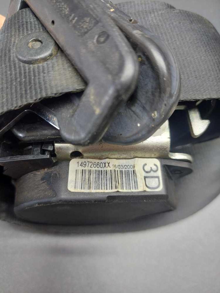 Pás pravý 3. řada Peugeot Expert Citroen Jumpy Fiat Scudo od 2006 14972660XX s držákem