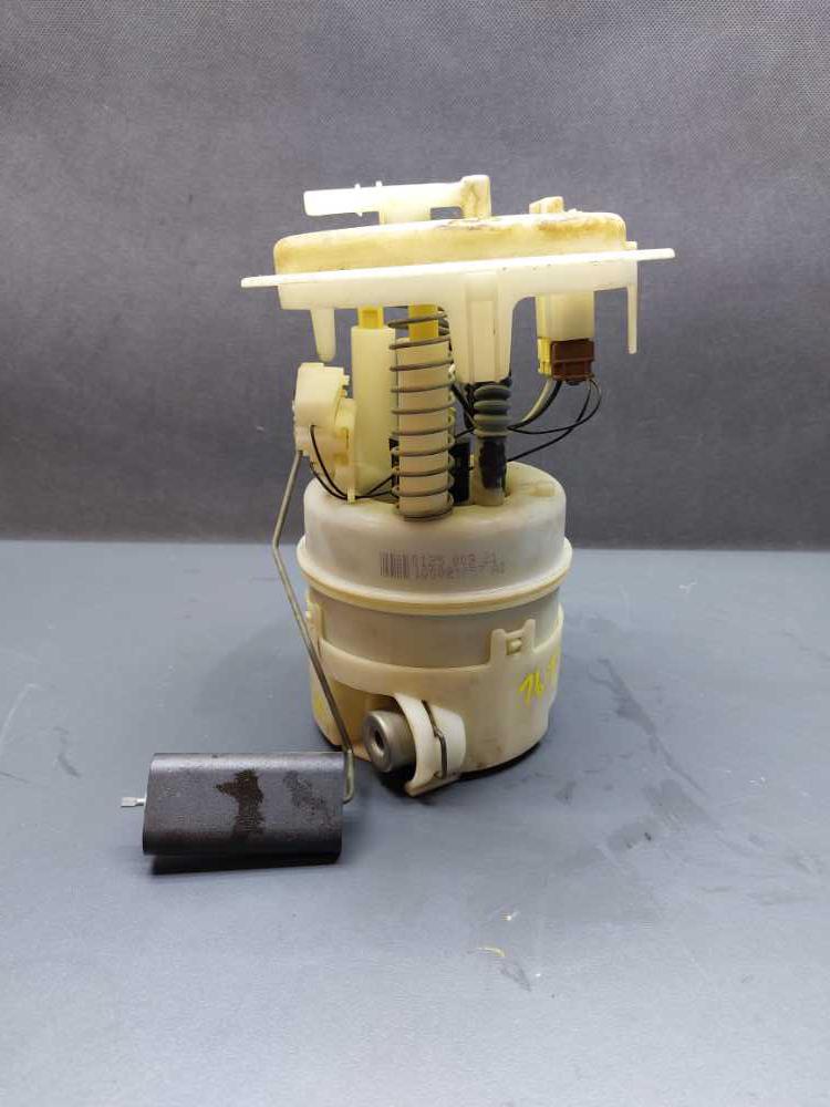 Podávací čerpadlo paliva Citroen C4 Grand Picasso 1.6 VTI 88 kW 5FW 1613303180 1525HY