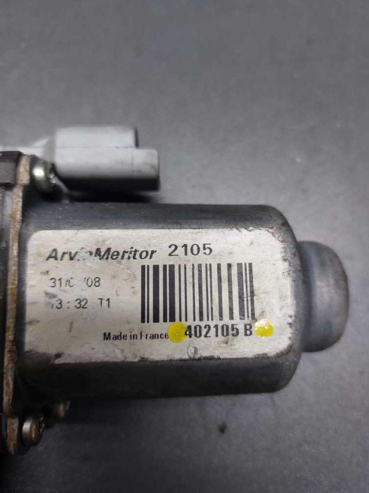 Motorek stahování okna levý přední Peugeot Partner Citroen Berlingo III od 2008 402105B