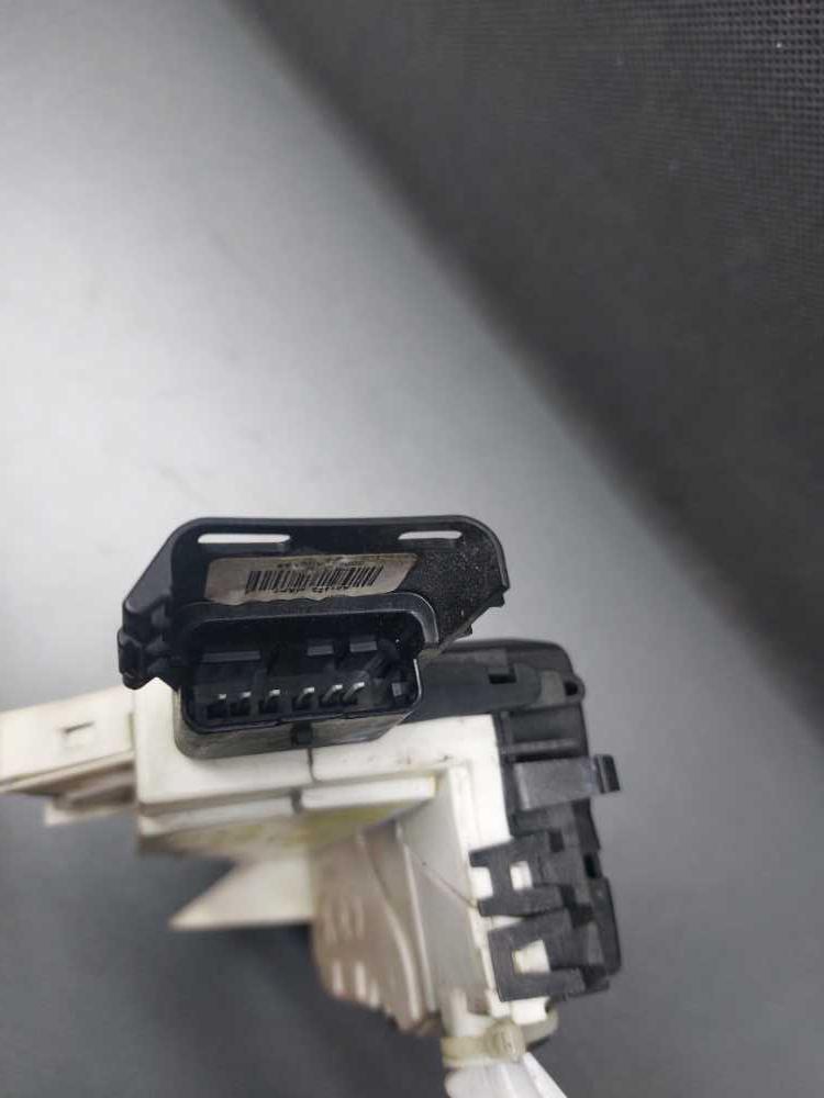 Zámek dveří pravý přední Citroen Berlingo Peugeot Partner III od 2008 828407 A01853 6 pinů