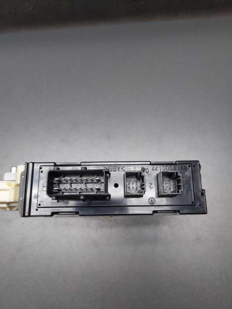 Motorek stahování okna pravý přední Citroen C5 do 2008 9648485280 990406-201 A90406-033