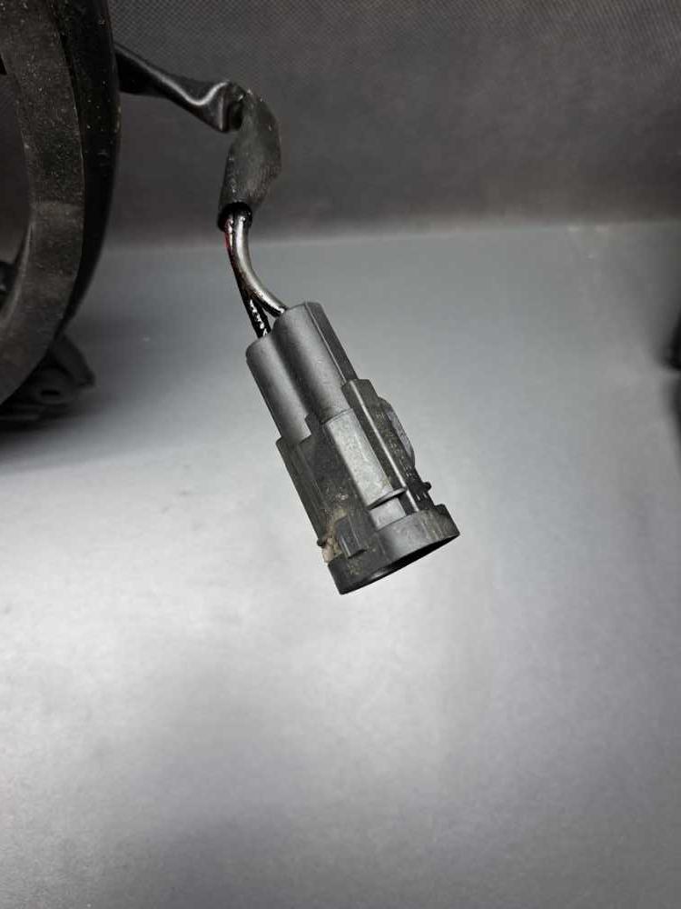 Ventilátor chladiče Peugeot Partner Citroen Berlingo C4 Picasso C5 C8 DS4 DS5 Jumpy Peugeot 307 308 3008 406 5008 807 Expert Partner 9661571480 988495H 1253K4