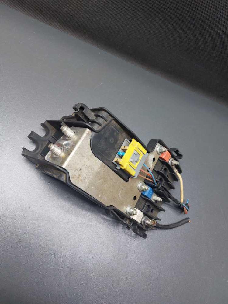 Pojistkový box baterie Peugeot Partner / 308 / Citroen Berlingo III od 2008 / 9663704680 66652X