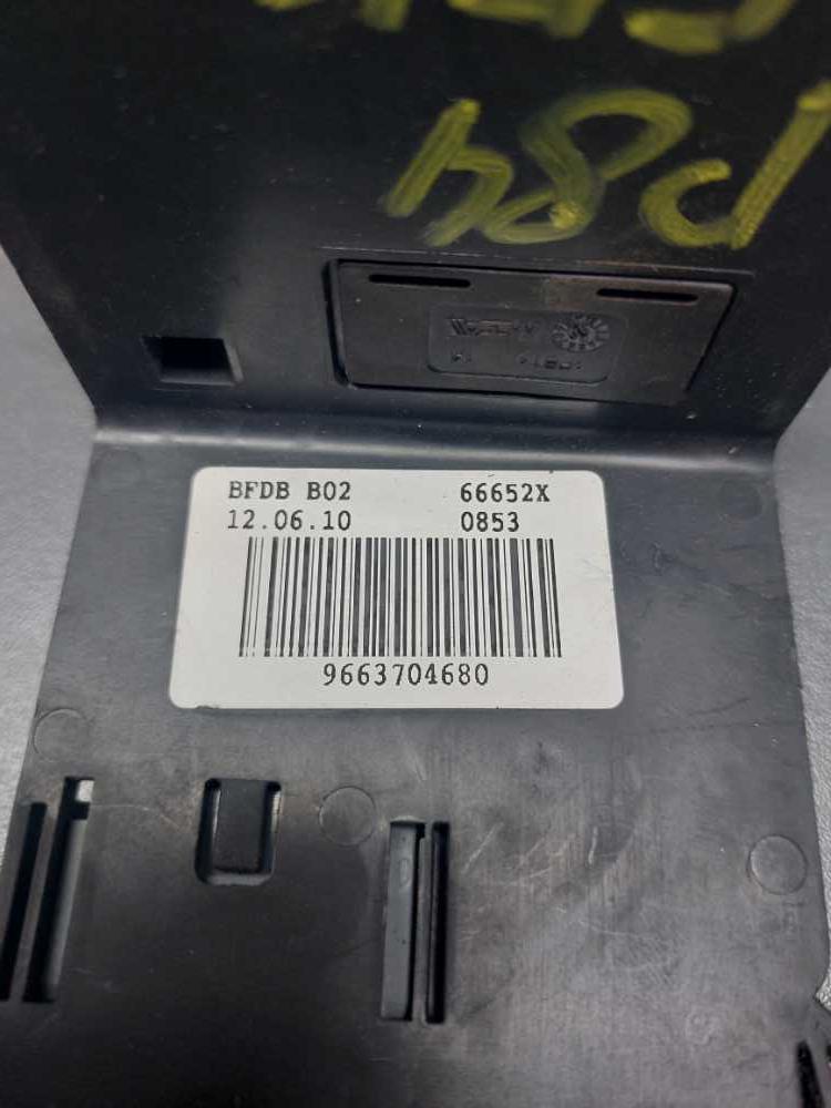 Pojistkový box baterie Peugeot Partner / 308 / Citroen Berlingo III od 2008 / 9663704680 66652X