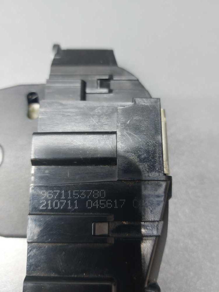 Zámek víka kufru Citroen C3 Picasso C4 Picasso C5 X7 Berlingo / Peugeot 207 Partner 9671153780