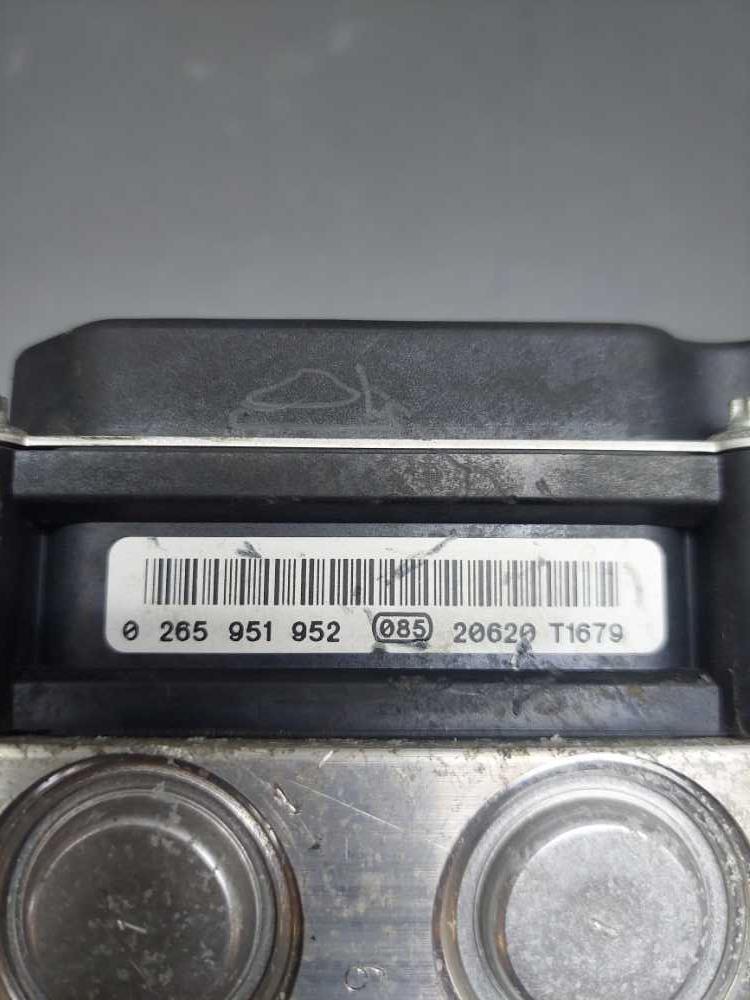 Jednotka ABS Peugeot Partner Citroen Berlingo III od 2008 1.6 HDI 68 kW 9HP 9674663580 0265252222 0265951952