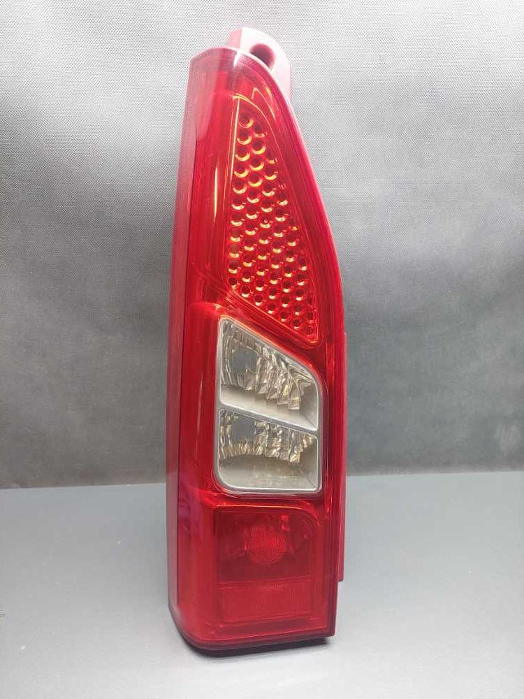 Světlo levé zadní Peugeot Partner Citroen Berlingo III od 2008 před facelift 9680545280 9677205180 pro výklopné dveře