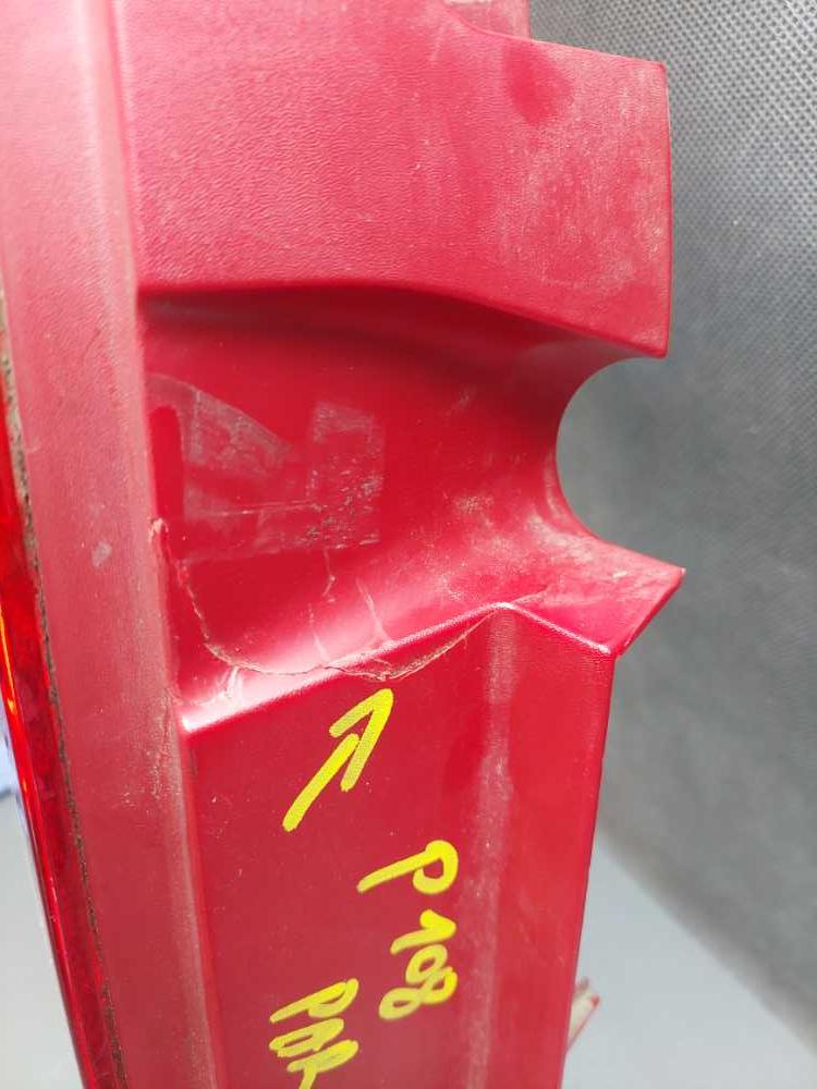 Světlo levé zadní Peugeot Partner Citroen Berlingo III od 2008 před facelift 9680545280 9677205180 pro výklopné dveře