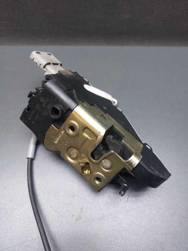 Zámek zadních křídlových dveří kufru Peugeot Expert / Citroen Jumpy / Fiat Scudo od 2006 9681336480 bez vnitřní kliky