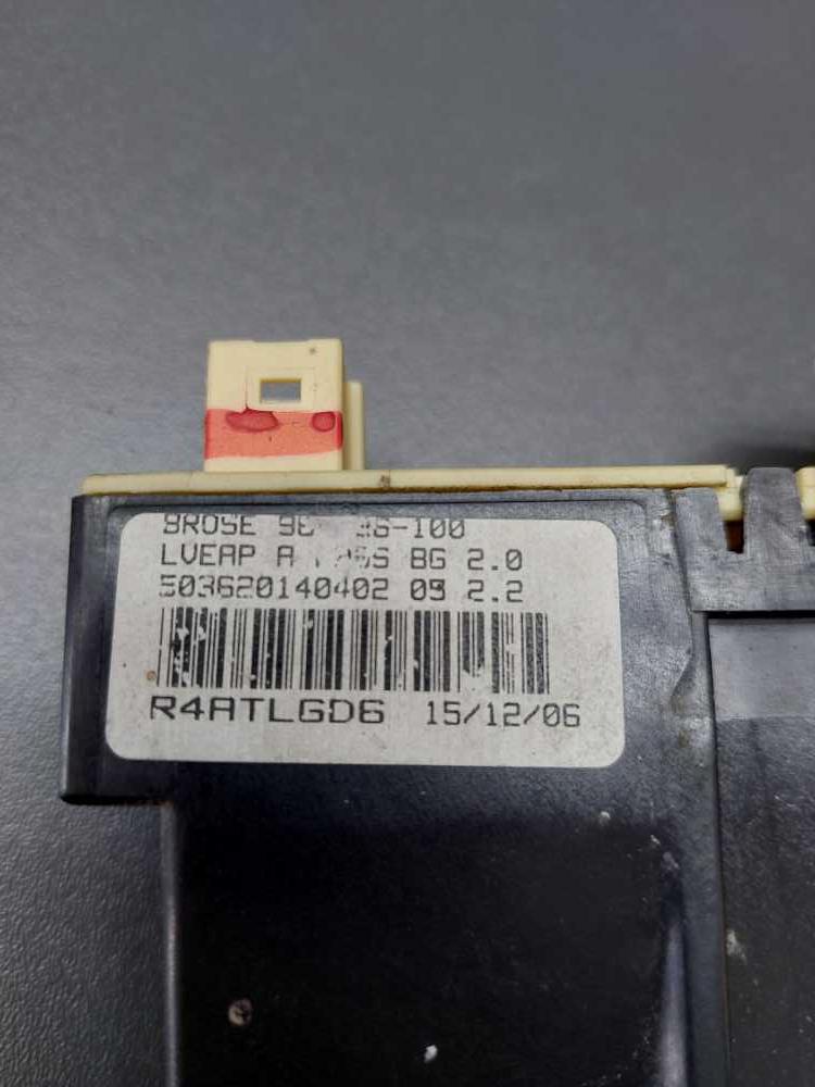 Motorek stahování okna levý přední Citroen C5 do 2008 9681596780 964866-100 965496-100