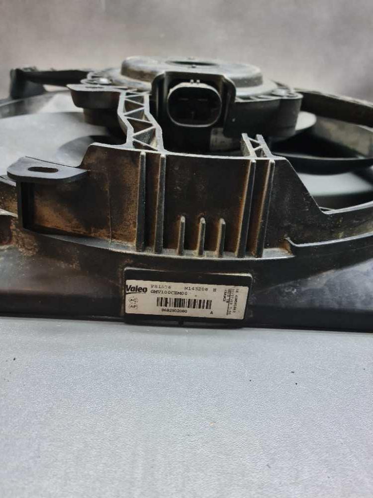 Ventilátor chladiče Citroen C2 C3 Picasso DS3 / Peugeot 1007 207 208 2008 9682902080 M143208 FS1576