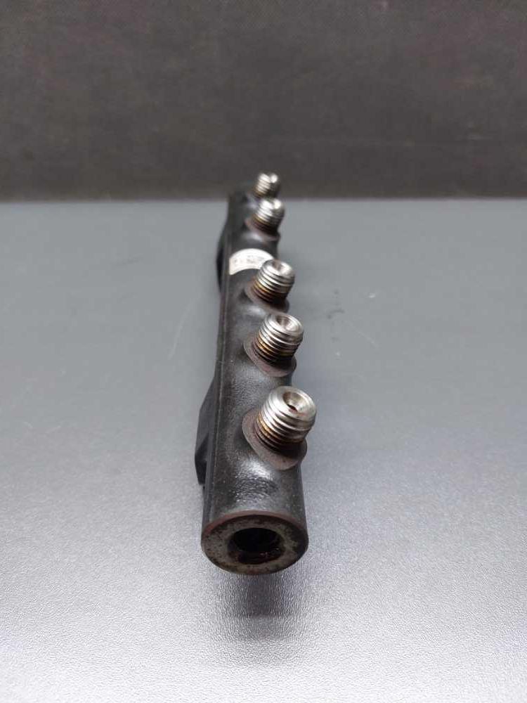 Vstřikovací lišta 1.6 eHDI 85 kW 9HC 9685297580-01 94675G01 R9144Z290B Citroen Peugeot