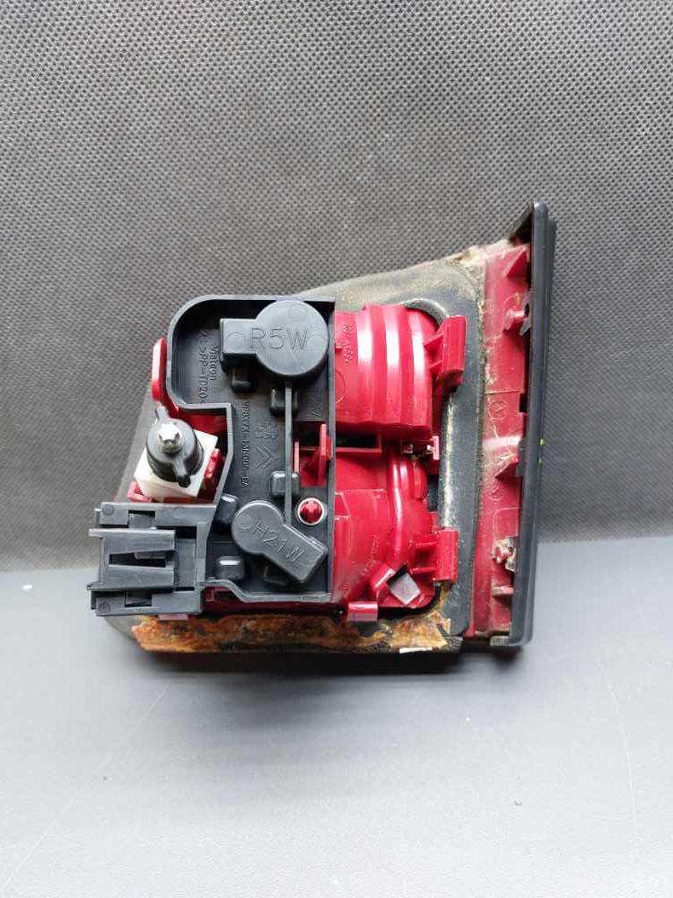 Světlo levé zadní Citroen C5 X7 od 2008 Před facelift Sedan 9687583080 provozní oděrky