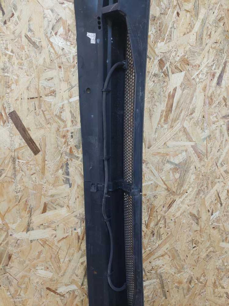 Plast pod čelní okno / torpédo Citroen C4 Grand Picasso do 2013 9687793577 9687792077