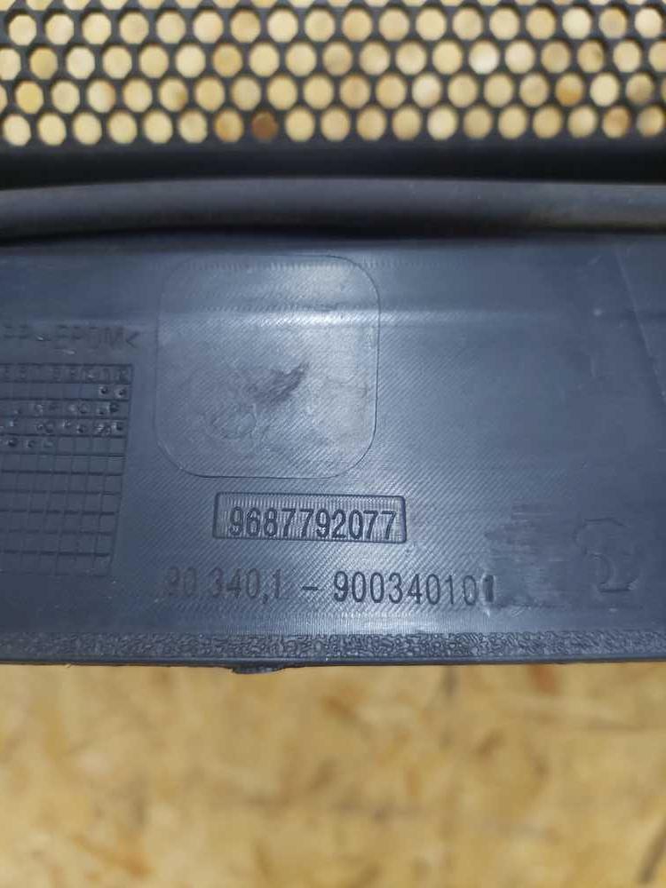 Plast pod čelní okno / torpédo Citroen C4 Grand Picasso do 2013 9687793577 9687792077