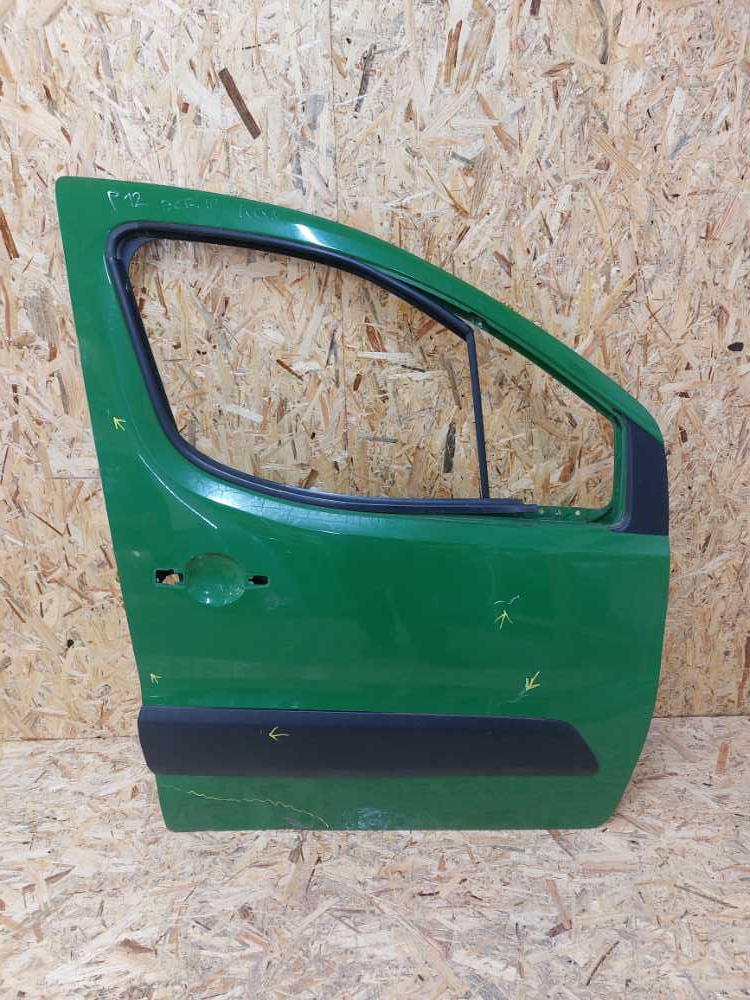 Dveře pravé přední Peugeot Partner Citroen Berlingo III od 2008 Zelená KQN poškození viz foto