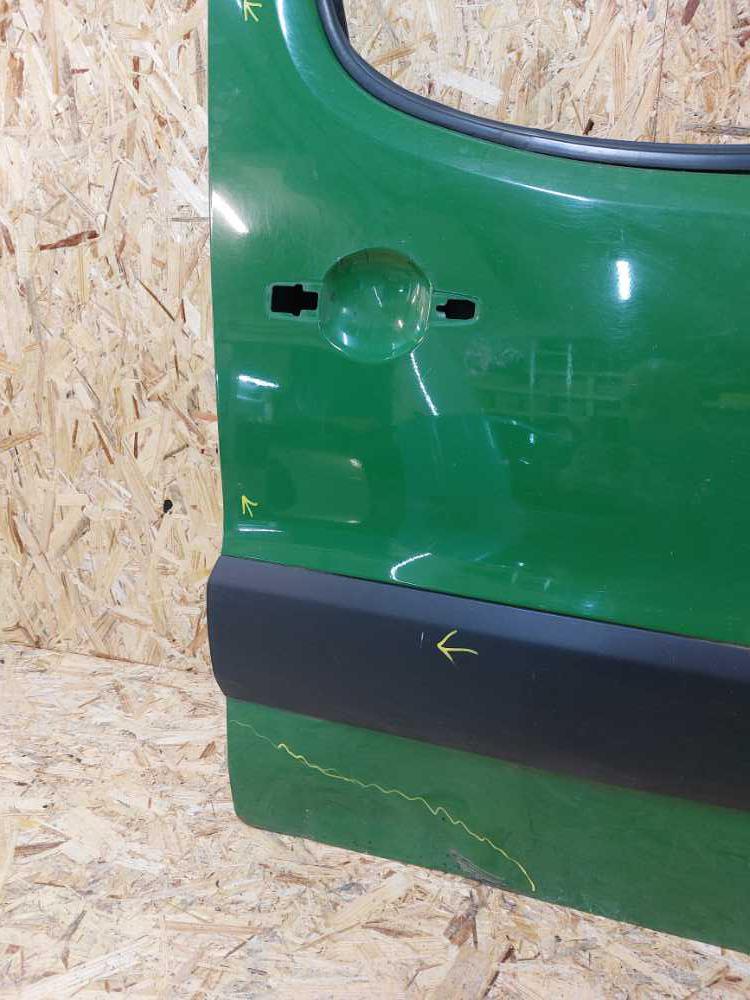 Dveře pravé přední Peugeot Partner Citroen Berlingo III od 2008 Zelená KQN poškození viz foto