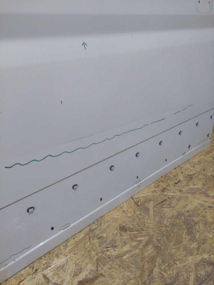 Dveře pravé zadní Peugeot Boxer Citroen Jumper Fiat Ducato III od 2006 L1 H1 Bílá EWP drobné vady