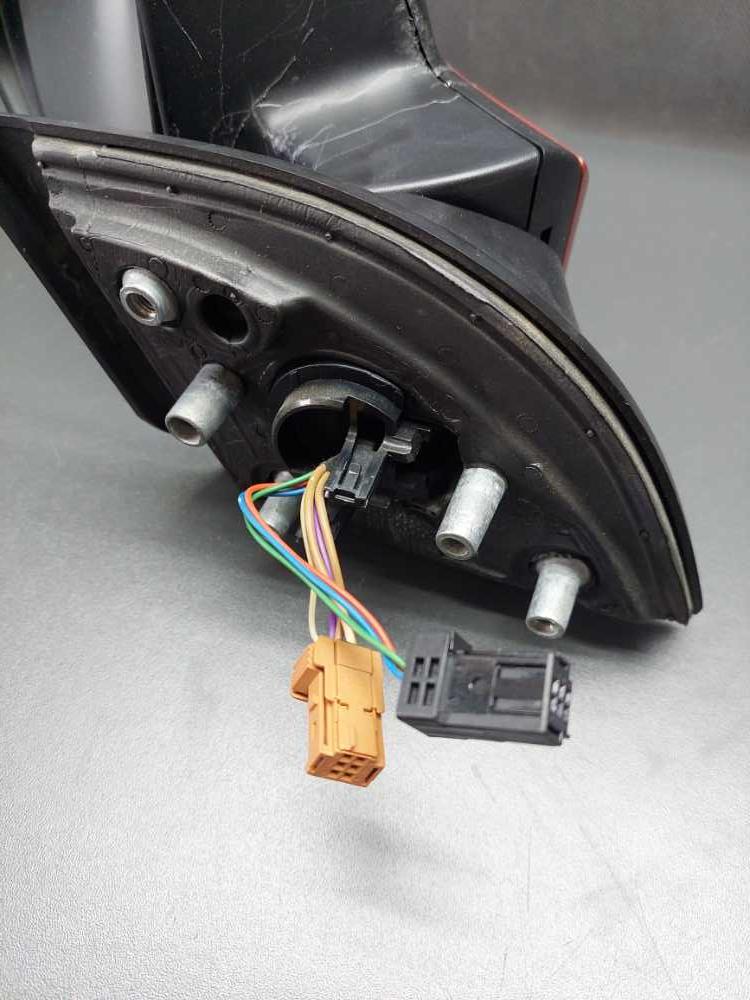 Zrcátko levé Peugeot Partner Citroen Berlingo III od 2008 Červená KHK oděrky, 7 pinů