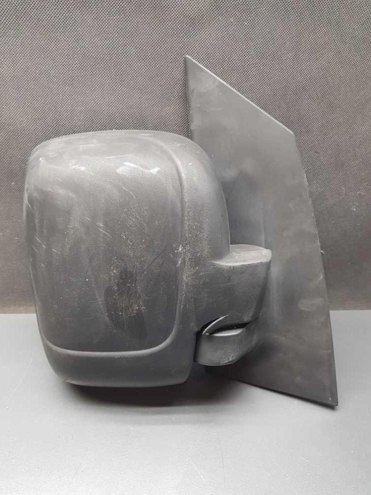 Zrcátko pravé Citroen Jumpy Peugeot Expert Fiat Scudo od 2006 manuální prasklý kryt i sklo škrábance