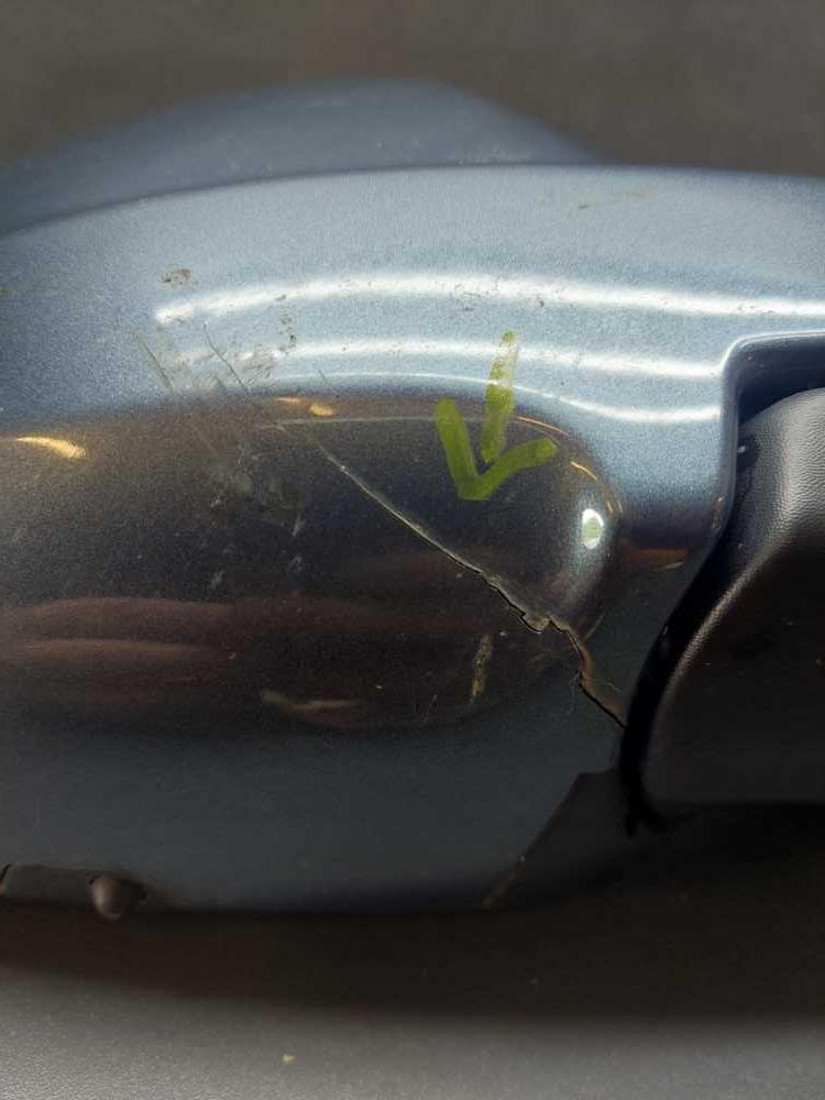 Zrcátko pravé Peugeot Partner Citroen Berlingo III facelift od 2012 Šedá EZW 7 pinů, prasklý kryt